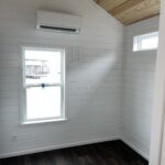 22080 Glenwood-897