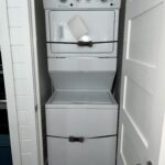 22080 Glenwood-914